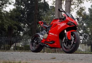 Are-Ducati-Motorcycles-Expensive-to-Maintain